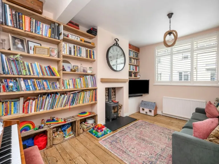 property Compatible Images}