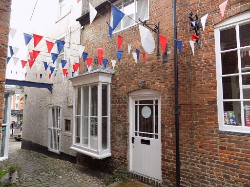 Similar property image