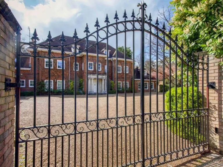 property Compatible Images}