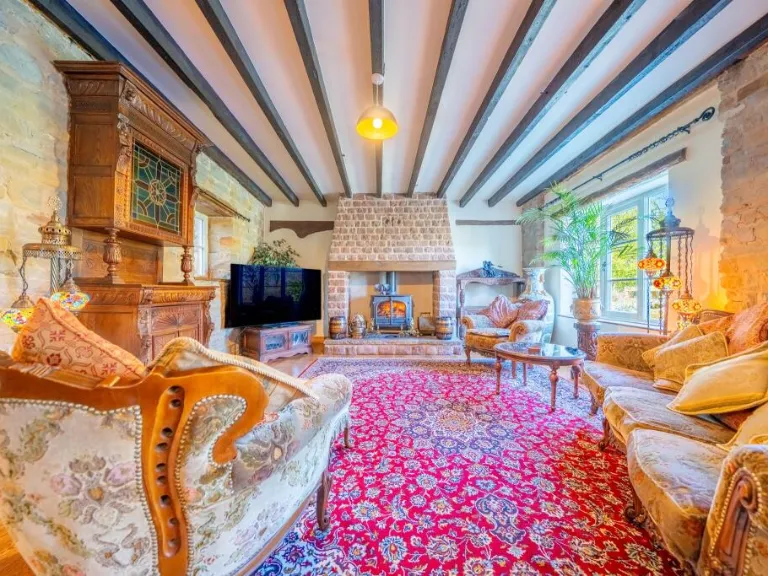 property Compatible Images}