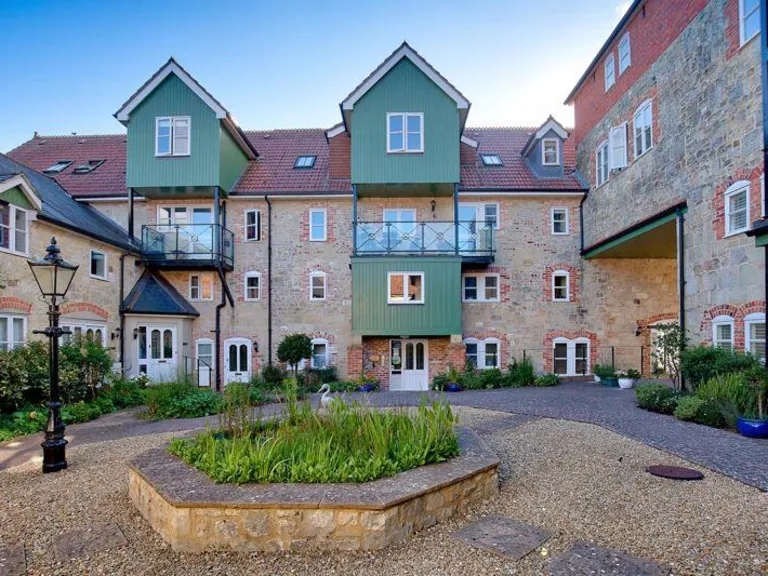 property Compatible Images}