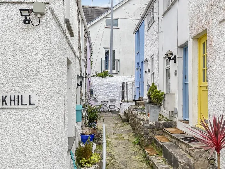 property Compatible Images}