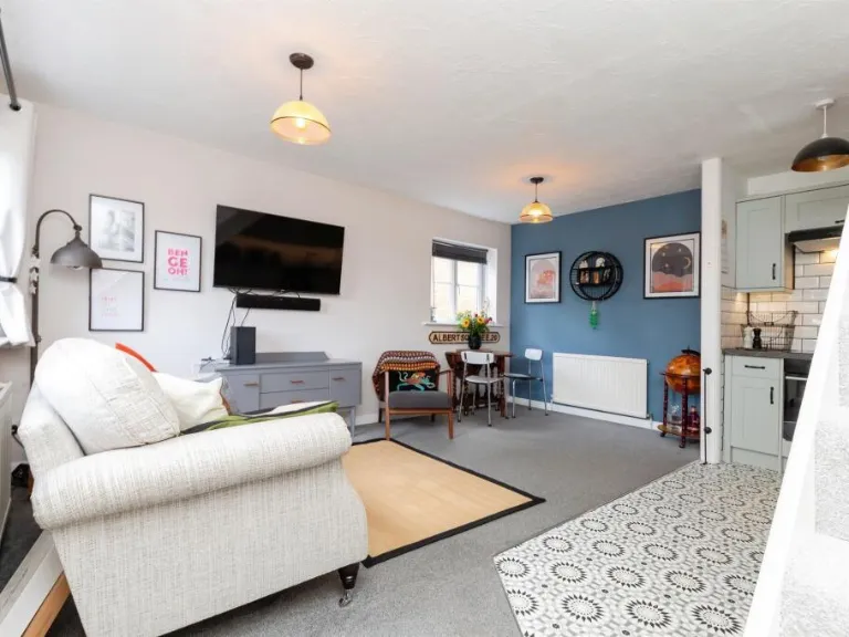 property Compatible Images}