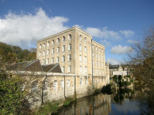 Similar property image