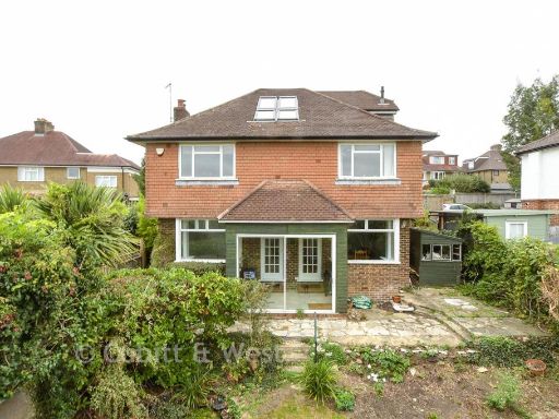 Similar property image