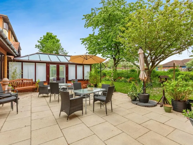 property Compatible Images}