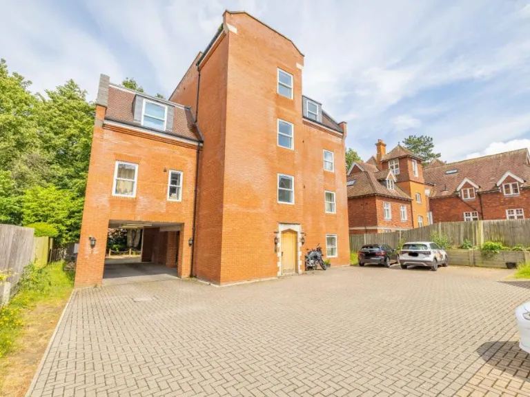 property Compatible Images}