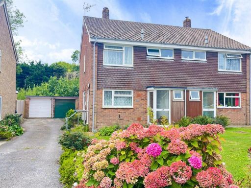 Similar property image