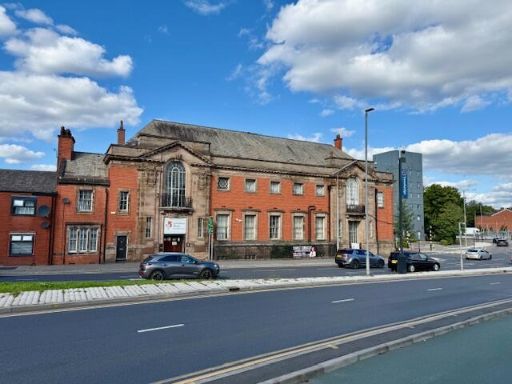 Similar property image