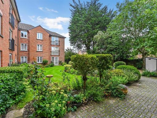 Similar property image