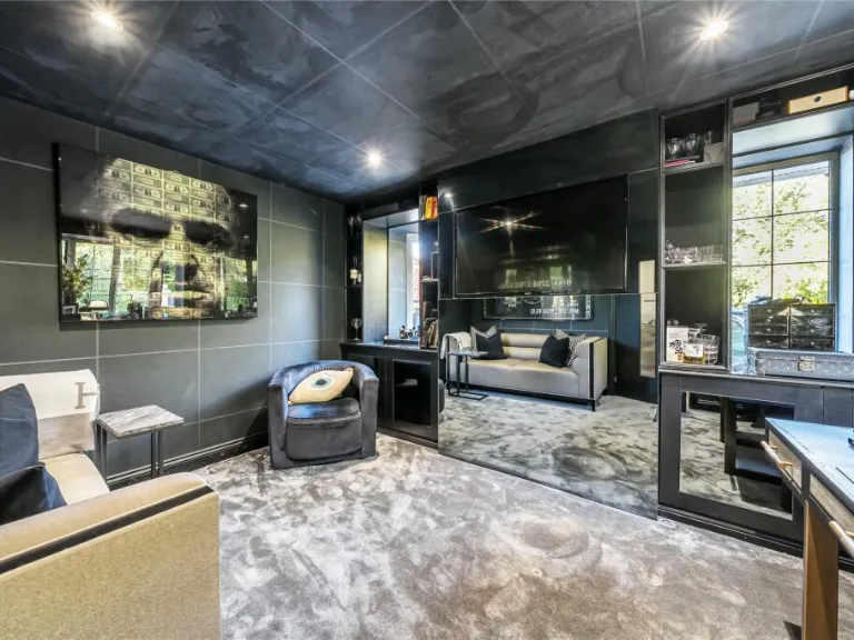 property Compatible Images}