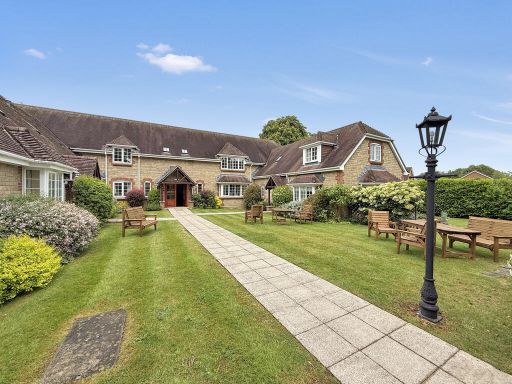 Similar property image