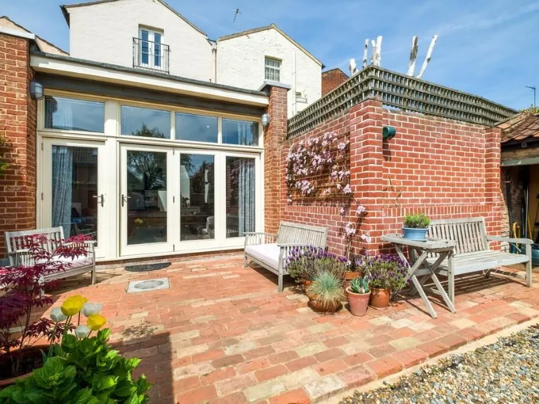 property Compatible Images}