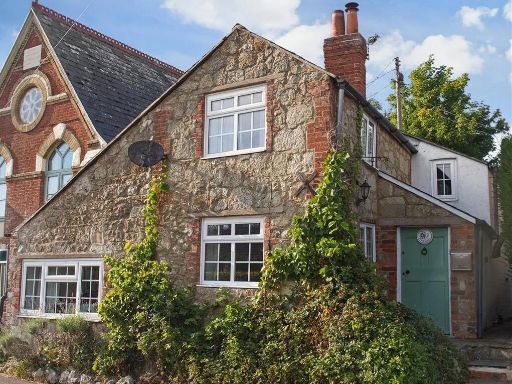 Similar property image