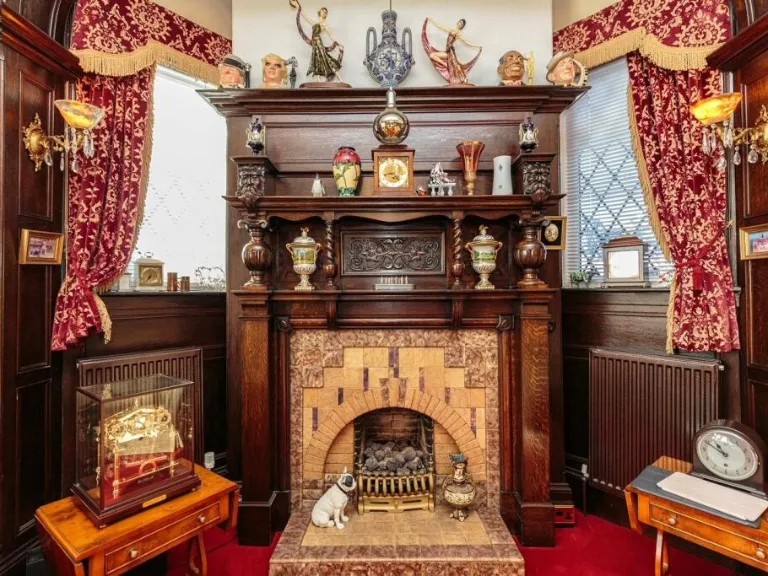 property Compatible Images}