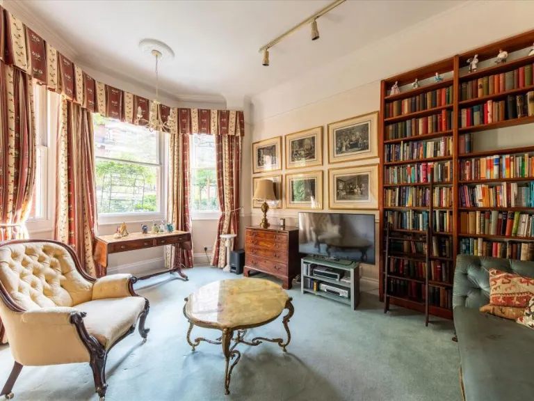 property Compatible Images}