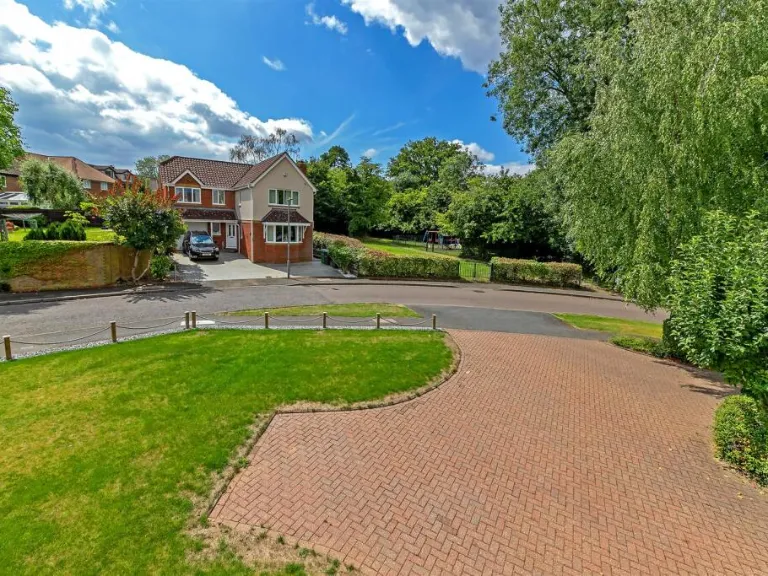 property Compatible Images}