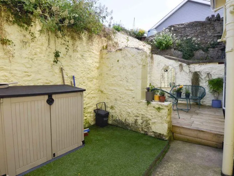 property Compatible Images}