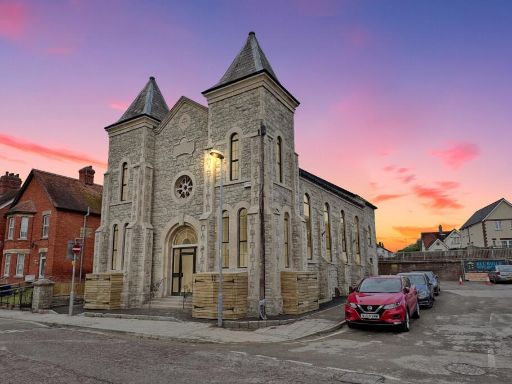 Similar property image