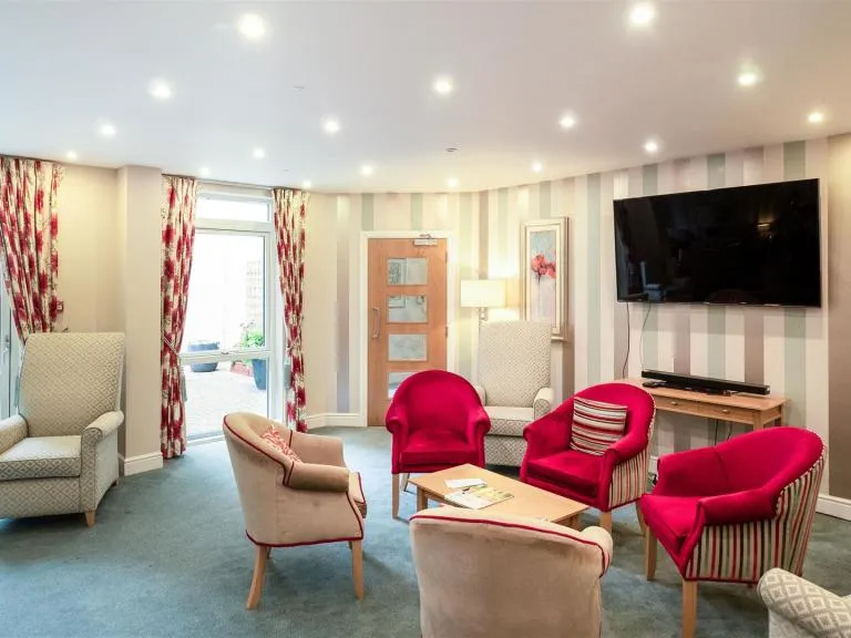 property Compatible Images}