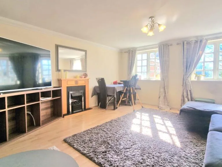 property Compatible Images}