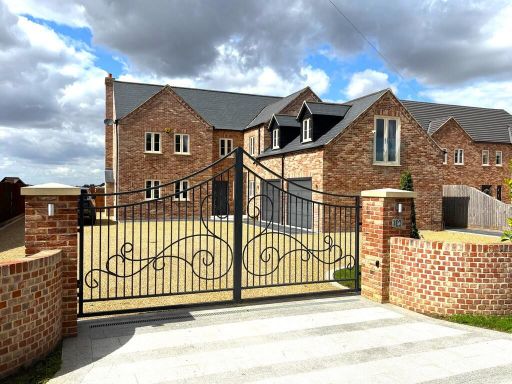 Similar property image
