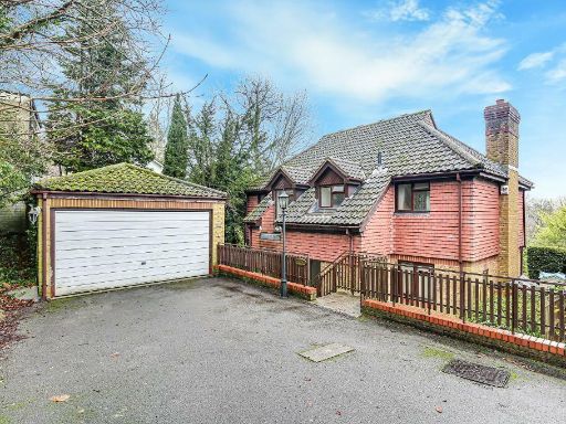Similar property image