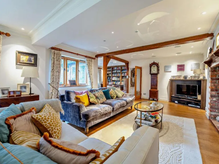 property Compatible Images}