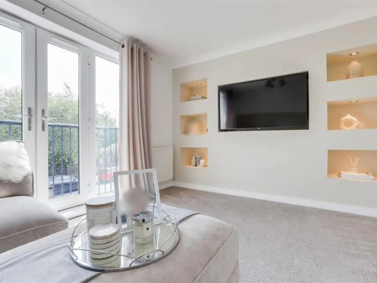 property Compatible Images}