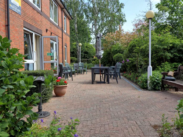 property Compatible Images}