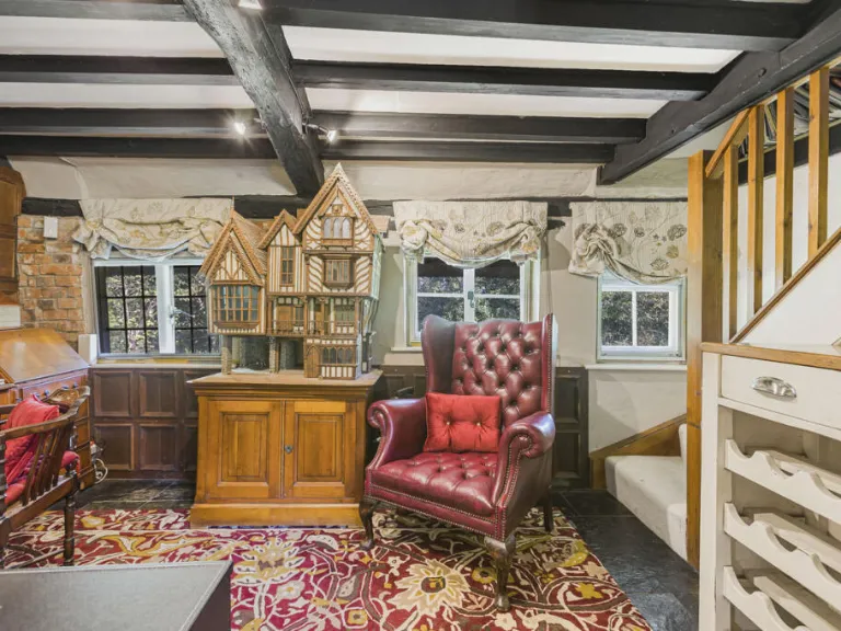 property Compatible Images}