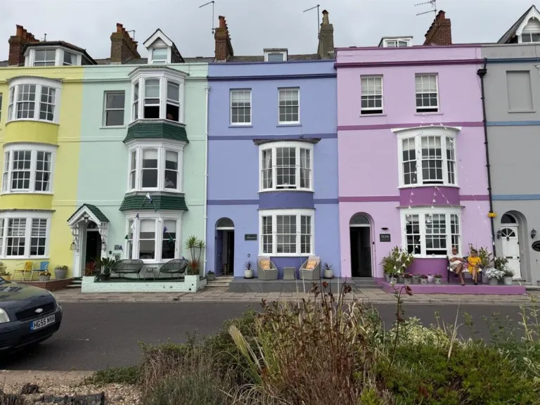 property Compatible Images}