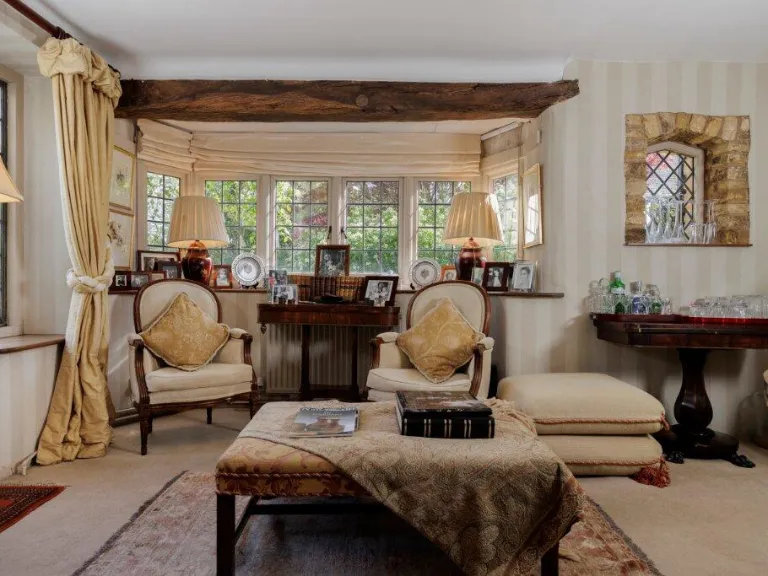 property Compatible Images}