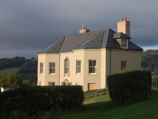 Similar property image