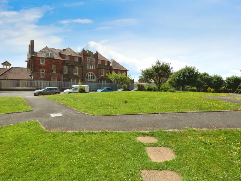 property Compatible Images}