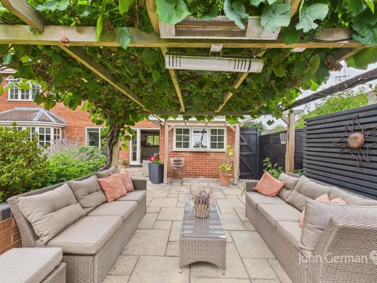 property Compatible Images}