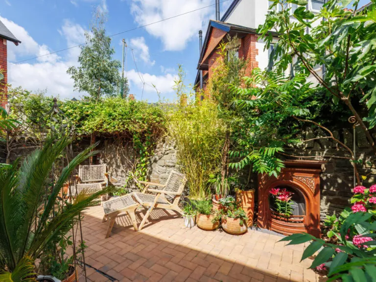 property Compatible Images}