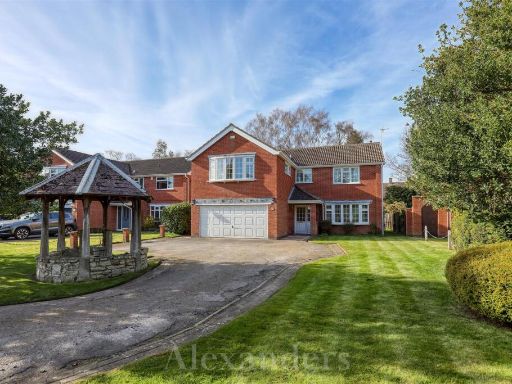 Similar property image