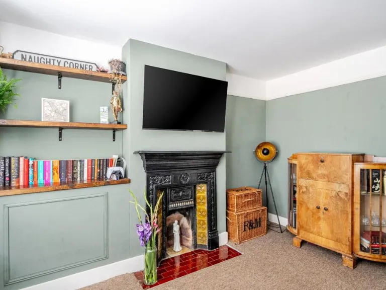 property Compatible Images}
