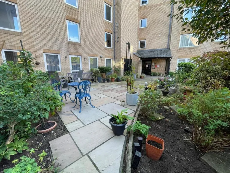 property Compatible Images}