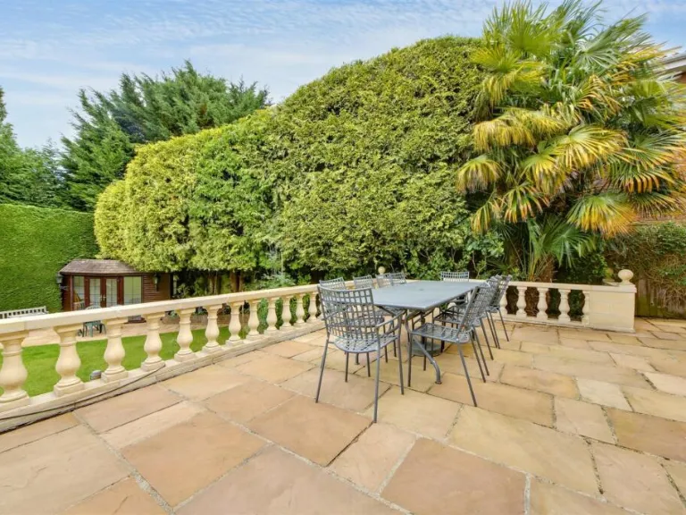 property Compatible Images}