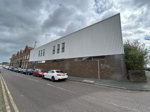 Similar property image