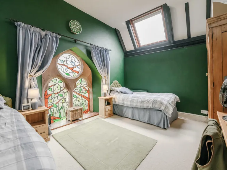 property Compatible Images}