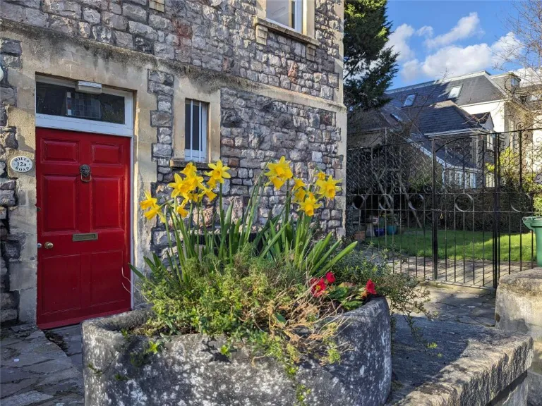 property Compatible Images}