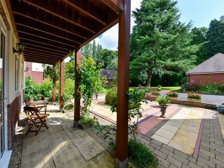 property Compatible Images}