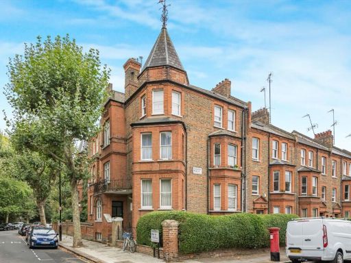 Similar property image