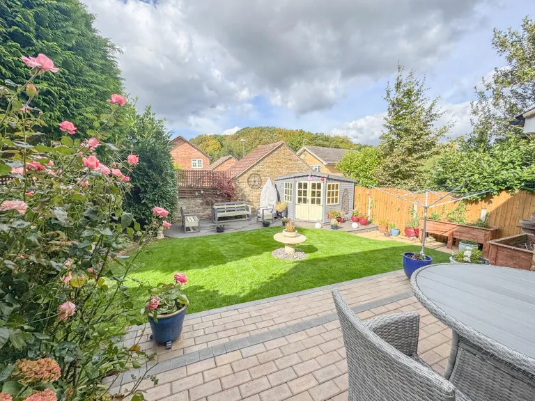 property Compatible Images}