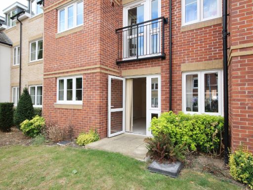 Similar property image