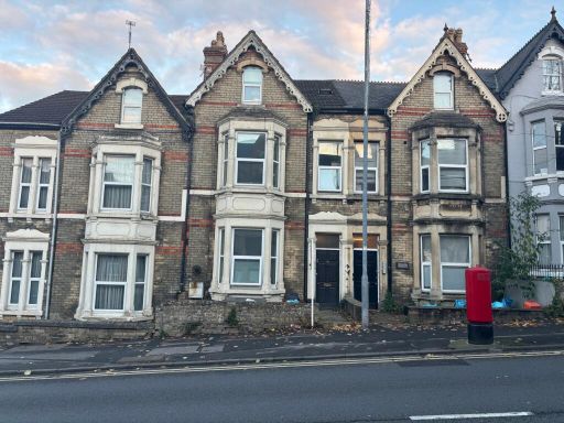 Similar property image