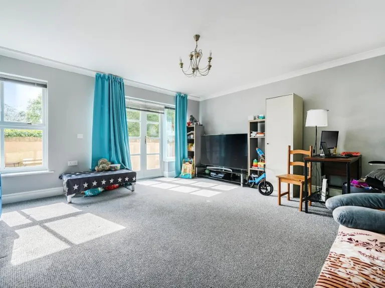 property Compatible Images}